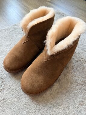 Bearpaw 402 Men's Suede Sheepskin Slippers Size 11